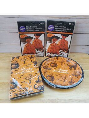 Halloween Party Set Plates Napkins 40 Wilton Spiderweb Treat Bags Spiderweb Cats